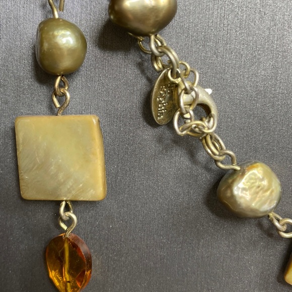 Lia Sophia Pearl & Mother of Pearl Acrylic Bead 36-39” Earth tone Necklace - Picture 3 of 7